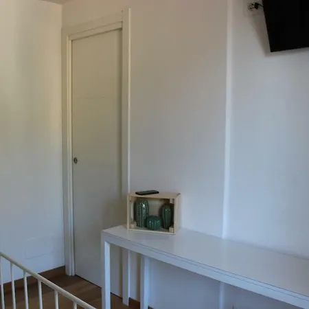 Casa Della Domenica * モンテロッソ・アル・マーレ